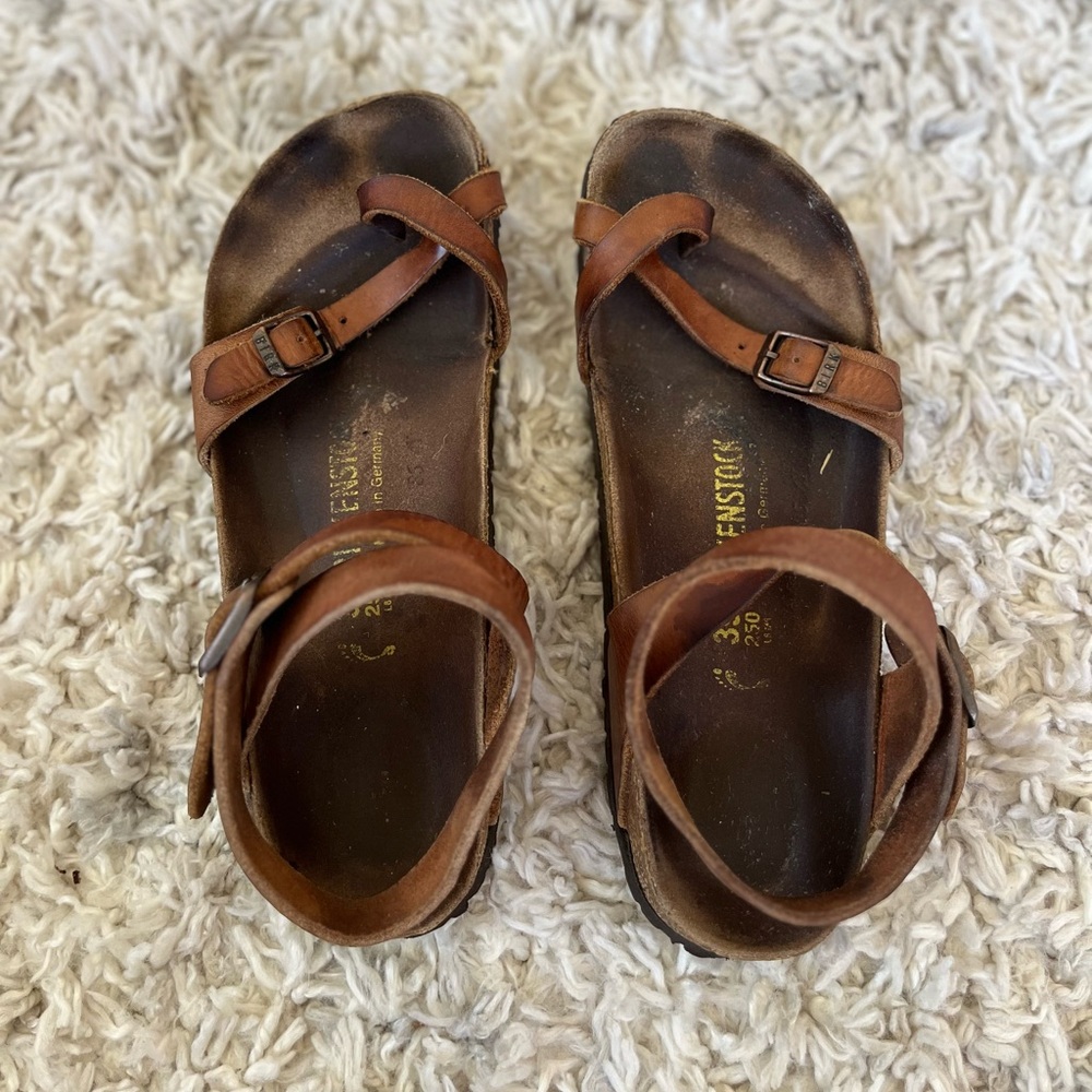 Birkenstock Yara 39 narrow